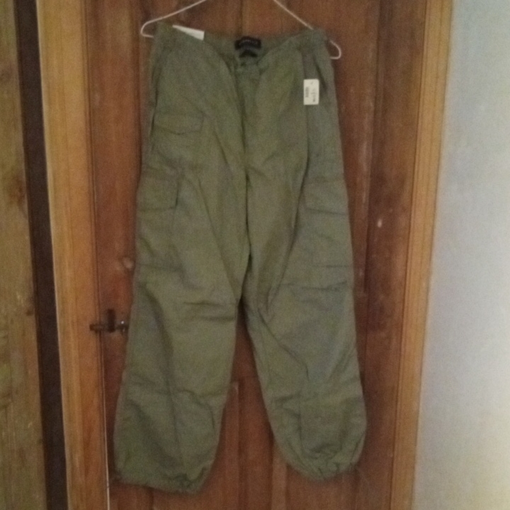 Girl's Green Cargo Pants